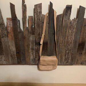 Stone Mountain Leather Bag